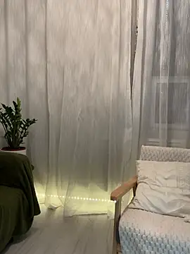 Snapshot of HotLdyllic chatting on February 21, 2026, 4:31 pm HotLdyllic online show from February 21, 2026, 4:31 pm