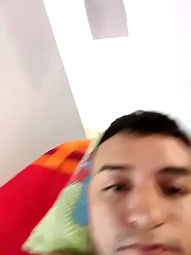 yeisonren99 online show from April 21, 2026, 6:03 pm