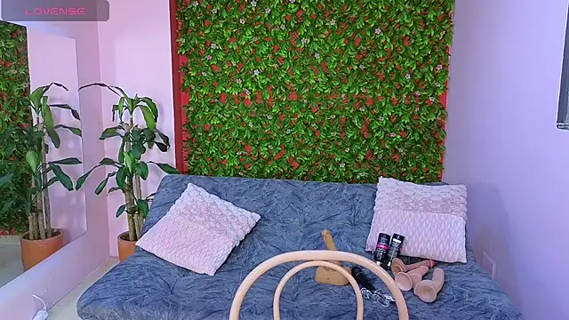 malen fitnessmilf online show from April 5, 2026, 12:12 pm