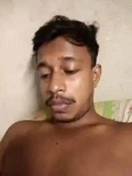 Snapshot of rudr1 chatting on November 3, 2025, 9:18 pm rudr1 online show from November 3, 2025, 9:18 pm