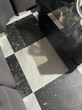 Samantha firee online show from December 19, 2025, 11:12 am