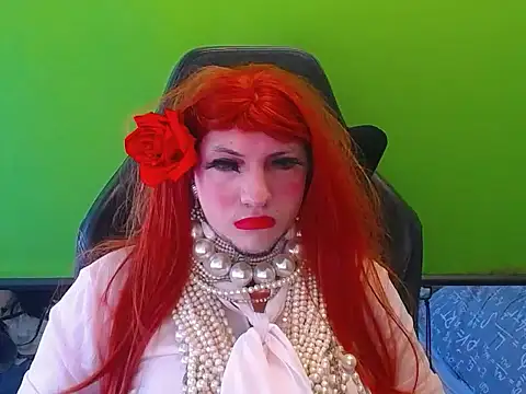 VanesaCrossic online show from July 28, 2026, 10:34 am