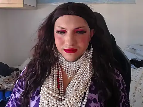 Snapshot of VanesaCrossic chatting on February 22, 2026, 8:49 am VanesaCrossic online show from February 22, 2026, 8:49 am