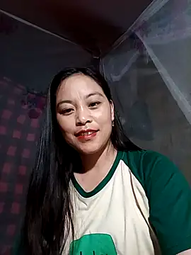 Snapshot of Alice-567 chatting on April 22, 2026, 7:53 pm Alice-567 online show from April 22, 2026, 7:53 pm