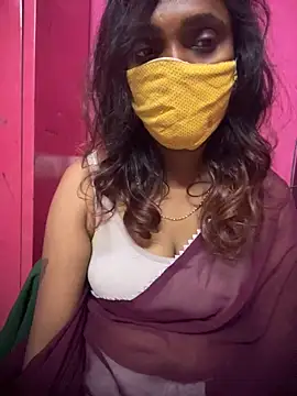 Snapshot of Queen-dhivya chatting on November 14, 2025, 12:14 am Queen-dhivya online show from November 14, 2025, 12:14 am