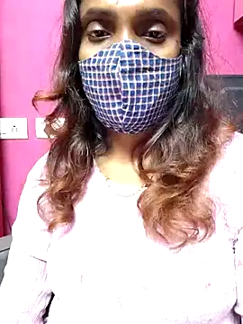 Snapshot of Queen-dhivya chatting on December 4, 2025, 5:56 pm Queen-dhivya online show from December 4, 2025, 5:56 pm