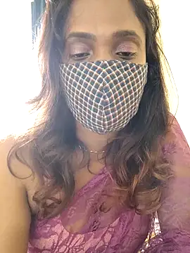 Snapshot of Queen-dhivya chatting on December 5, 2025, 6:34 am Queen-dhivya online show from December 5, 2025, 6:34 am