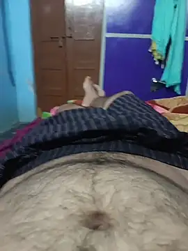 bearslove143 online show from November 25, 2025, 3:29 am