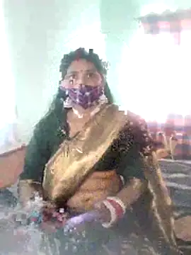 Snapshot of Divine_Lustt chatting on February 24, 2026, 9:43 am Divine Lustt online show from February 24, 2026, 9:43 am