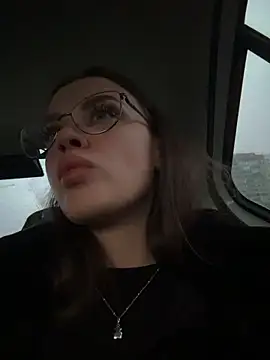 KristiRich online show from December 5, 2025, 10:25 am