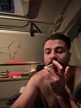 Snapshot of JanSy0 chatting on December 20, 2025, 1:41 am JanSy0 online show from December 20, 2025, 1:41 am