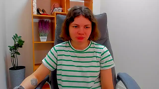 Stella-Maers online show from April 14, 2026, 7:13 am