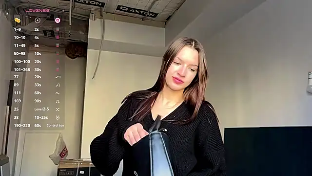 TeofilqKoral online show from November 5, 2025, 4:15 am