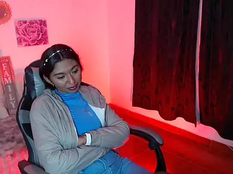 Snapshot of Samanta_777 chatting on February 24, 2026, 2:01 am Samanta 777 online show from February 24, 2026, 2:01 am