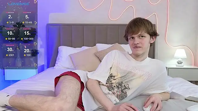 Fakeangel87 online show from November 19, 2025, 8:36 am