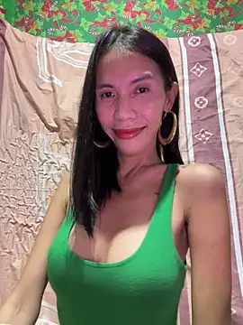 Snapshot of bellaUtops chatting on February 28, 2026, 5:29 am bellaUtops online show from February 28, 2026, 5:29 am