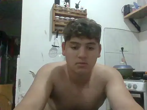 Myboy0020 online show from November 14, 2025, 3:43 am