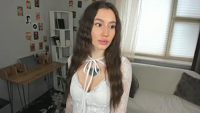 VvesssbZe online show from November 13, 2025, 8:51 am