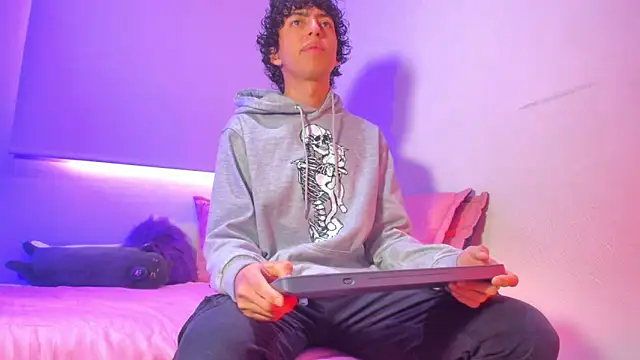 saint dark online show from January 9, 2026, 12:56 pm