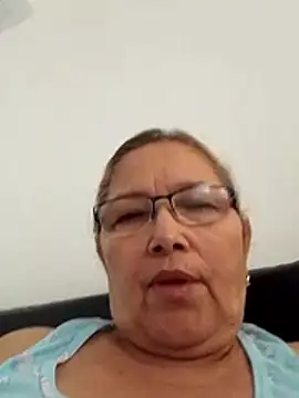 Cessi50 online show from November 28, 2025, 2:39 pm