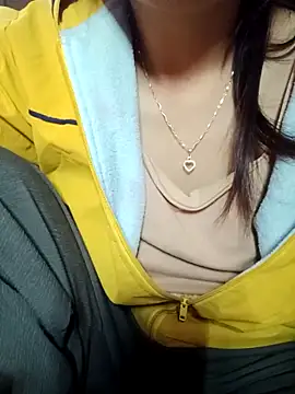 shy-bany123 online show from December 16, 2025, 3:00 am