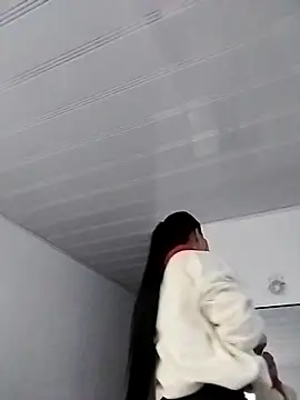 NathyMilf  online show from November 16, 2025, 11:04 am