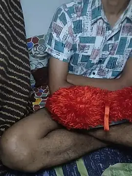 baby Cpl21 online show from March 1, 2026, 12:32 am