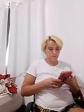 Snapshot of BIADELICIA1 chatting on January 19, 2026, 1:48 pm BIADELICIA1 online show from January 19, 2026, 1:48 pm