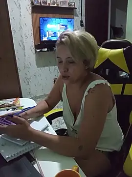 Snapshot of BIADELICIA1 chatting on February 2, 2026, 10:03 am BIADELICIA1 online show from February 2, 2026, 10:03 am