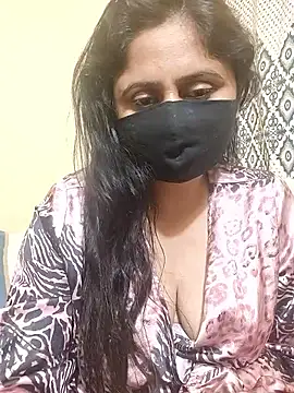 mouni499 online show from February 2, 2026, 9:03 pm