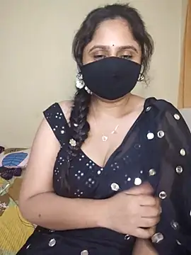 mouni499 online show from June 2, 2026, 4:40 pm