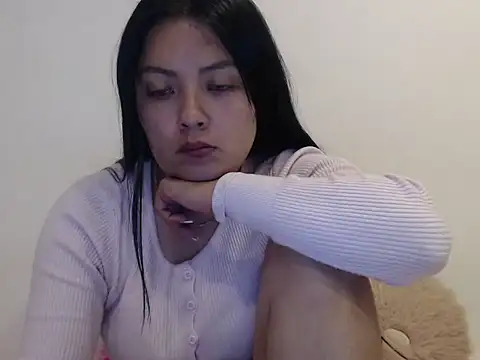 Snapshot of Sweet_eyes0 chatting on November 17, 2025, 2:04 am Sweet eyes0 online show from November 17, 2025, 2:04 am