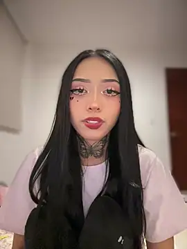 JIORYOvO online show from March 15, 2026, 6:20 am