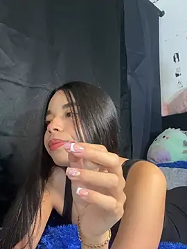 Snapshot of Milleradhara24 chatting on July 17, 2026, 3:15 am Milleradhara24 online show from July 17, 2026, 3:15 am