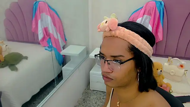 horny bri  online show from December 20, 2025, 1:14 pm