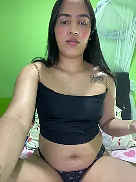 Snapshot of Ivy_08 chatting on February 7, 2026, 2:08 am Ivy 08 online show from February 7, 2026, 2:08 am