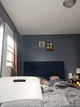 BiancaClarkson online show from November 7, 2025, 6:01 pm