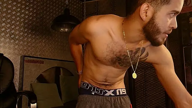 Snapshot of liam_sait chatting on November 5, 2025, 3:09 am liam sait online show from November 5, 2025, 3:09 am