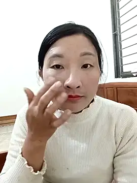 Snapshot of wees-lind chatting on February 7, 2026, 4:42 am wees-lind online show from February 7, 2026, 4:42 am