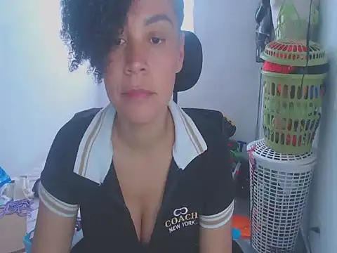 shayna cute online show from May 21, 2026, 7:11 pm