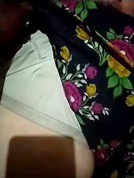 ojufa akter online show from January 7, 2026, 1:32 am