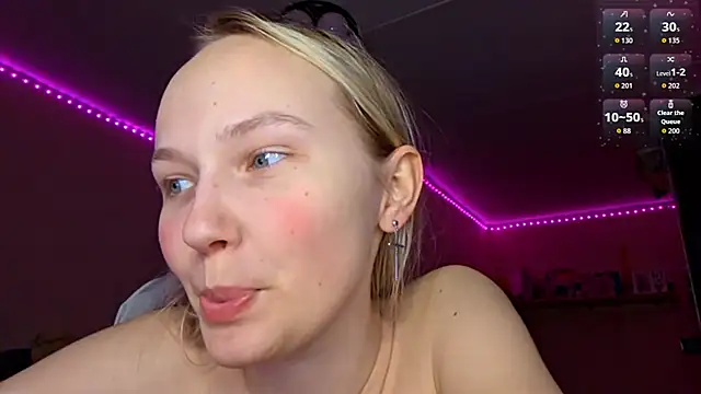 Snapshot of KarinRobertson chatting on February 2, 2026, 5:12 pm KarinRobertson online show from February 2, 2026, 5:12 pm