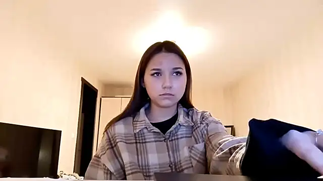 Snapshot of CorinneNewbert chatting on November 28, 2025, 2:17 pm CorinneNewbert online show from November 28, 2025, 2:17 pm