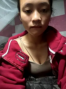 Snapshot of Li_ve chatting on November 14, 2025, 10:35 pm Li ve online show from November 14, 2025, 10:35 pm