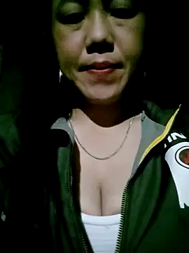 Sara pusyy online show from November 3, 2025, 4:43 pm