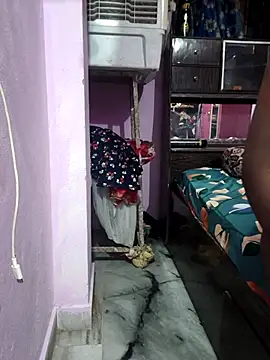 hyd couple7878 online show from December 13, 2025, 8:26 pm