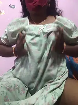 hyd couple7878 online show from March 31, 2026, 4:58 am