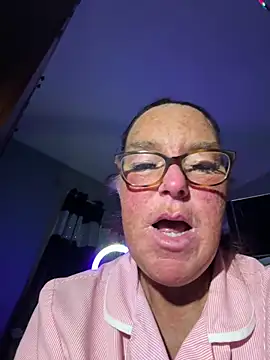 Snapshot of Angel-LinaX chatting on March 11, 2026, 10:59 pm Angel-LinaX online show from March 11, 2026, 10:59 pm