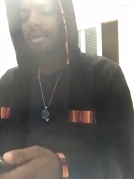 Snapshot of Angel23cm1 chatting on November 28, 2025, 10:32 pm Angel23cm1 online show from November 28, 2025, 10:32 pm