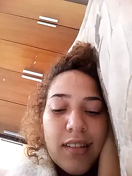 Snapshot of Keti_marques84 chatting on February 12, 2026, 11:21 am Keti marques84 online show from February 12, 2026, 11:21 am